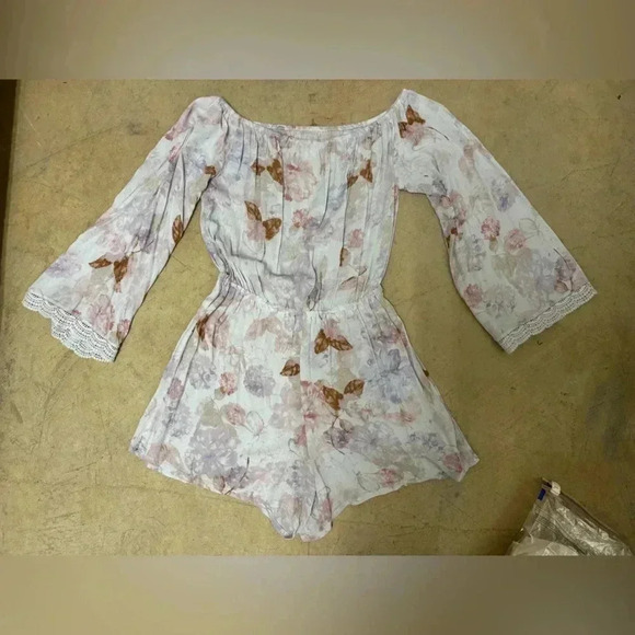 Mossimo Supply Co Purple Floral Peasant Romper XS - Picture 2 of 4